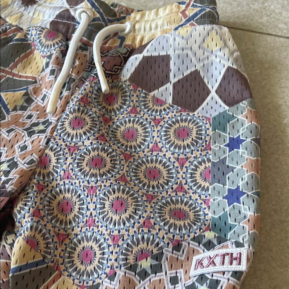 Kith Kids Mosaic Pattern Set - Picture 6 of 7